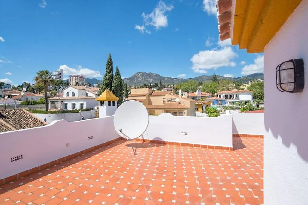 Villa Marina Benalmadena - 5 Min Walk To The Beach, Heated Pool, Spa, 5 Bedrooms 0*,  Spain