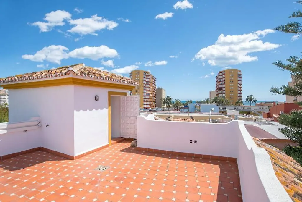 Villa Marina Benalmadena - 5 Min Walk To The Beach, Heated Pool, Spa, 5 Bedrooms